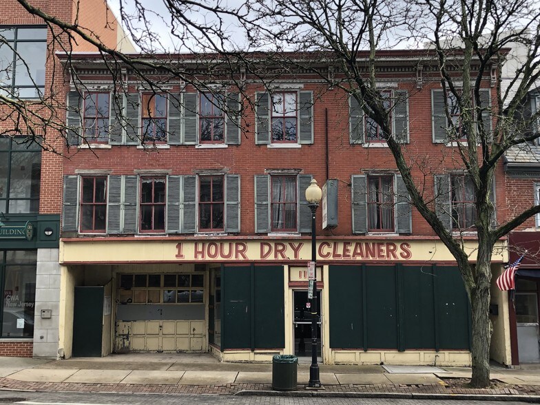110 S Warren St, Trenton, NJ à louer - Photo principale – Image 1 sur 7