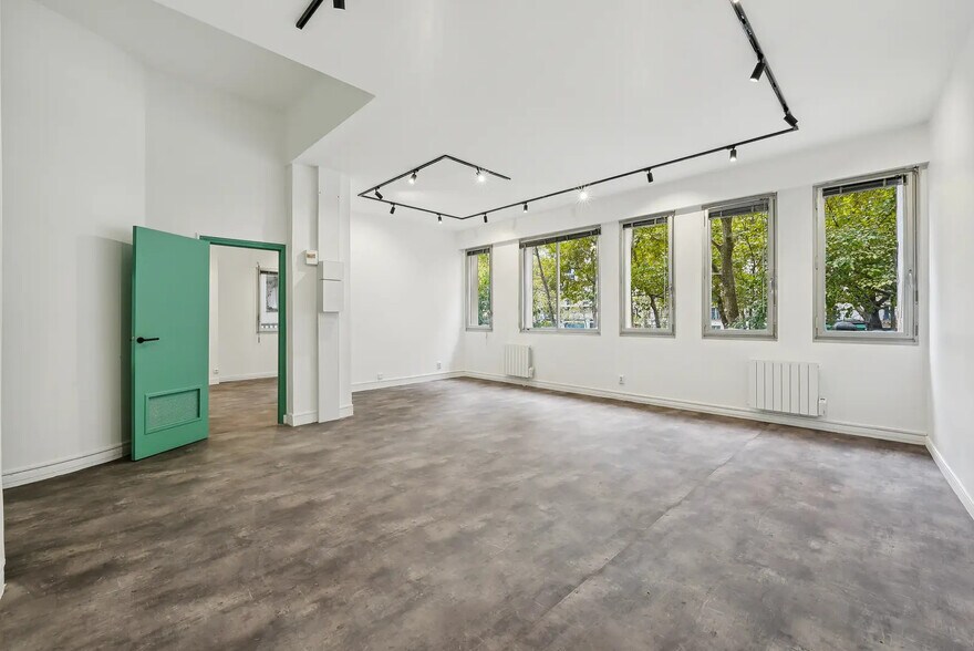 Bureau dans Paris à louer - Photo de l’immeuble – Image 1 sur 6