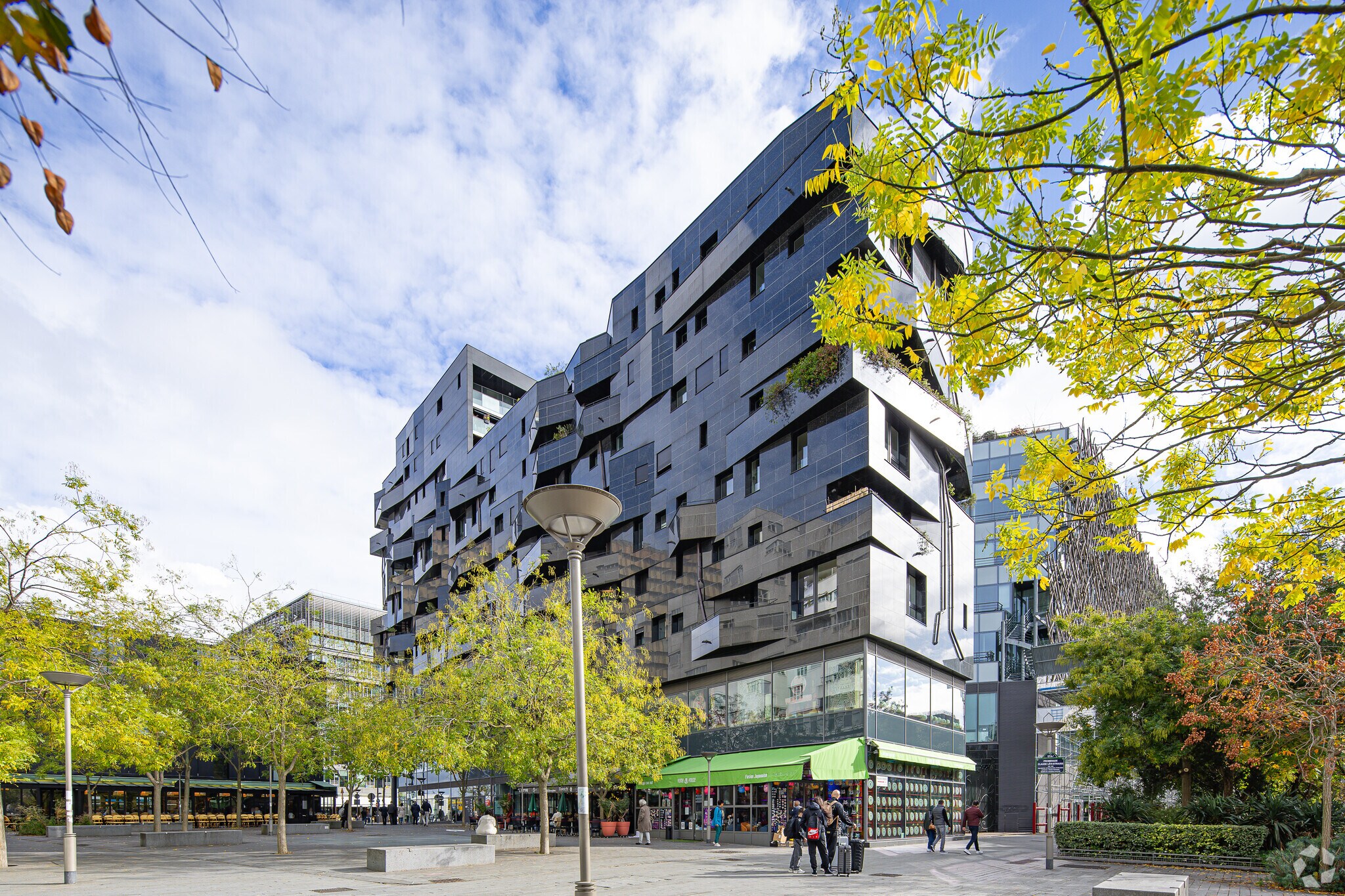 3-7 Place Jean-Michel Basquiat, Paris à vendre Photo principale– Image 1 sur 1