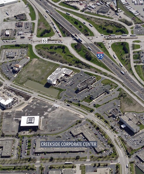 480 Quadrangle Dr, Bolingbrook, IL à vendre - Aérien – Image 3 sur 4