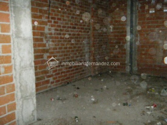 Local commercial dans Cáceres, Cáceres à louer Photo de l’immeuble– Image 1 sur 4