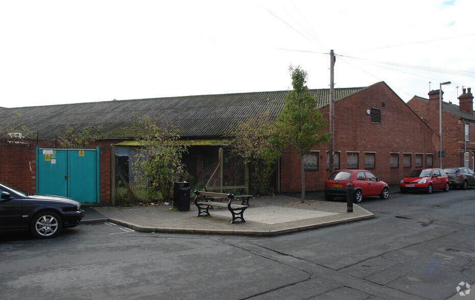 32-32A Albion St, Castleford à louer - Photo de l’immeuble – Image 2 sur 3