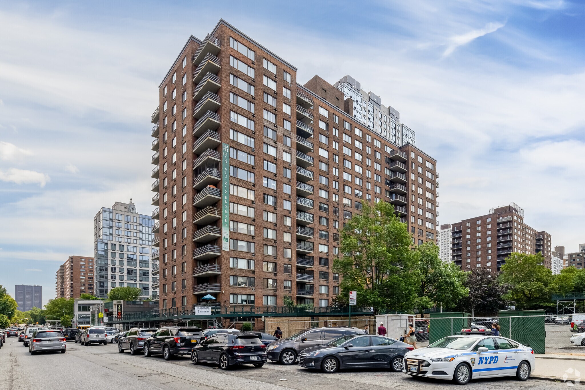 120 W 100th St, New York, NY à louer Photo principale– Image 1 sur 5