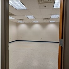 707 N Grand Ave, Waukesha, WI à louer Photo intérieure– Image 1 sur 3