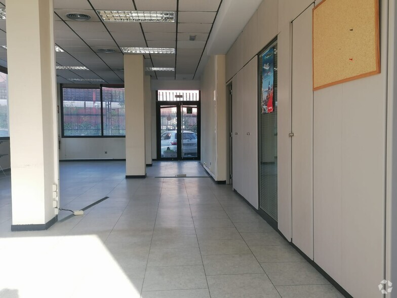 View Photo