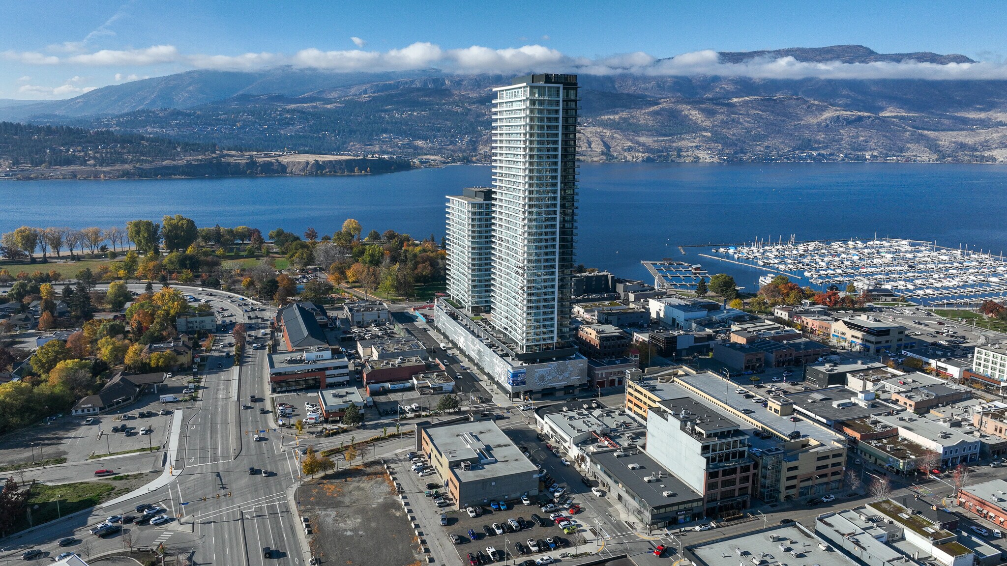 342 Leon Av, Kelowna, BC à vendre Photo principale– Image 1 sur 11