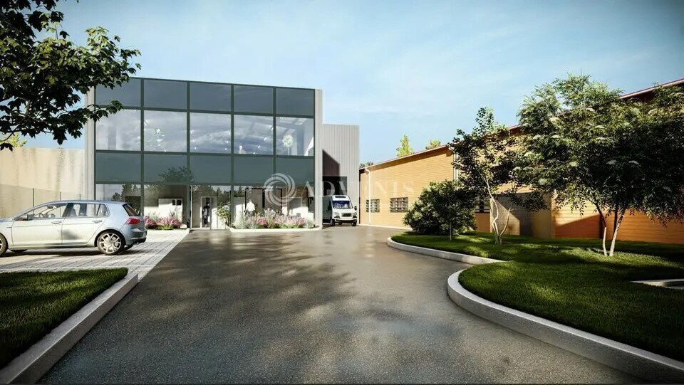 Local d'activités dans Aigrefeuille-sur-Maine à vendre - Photo de l’immeuble – Image 1 sur 1