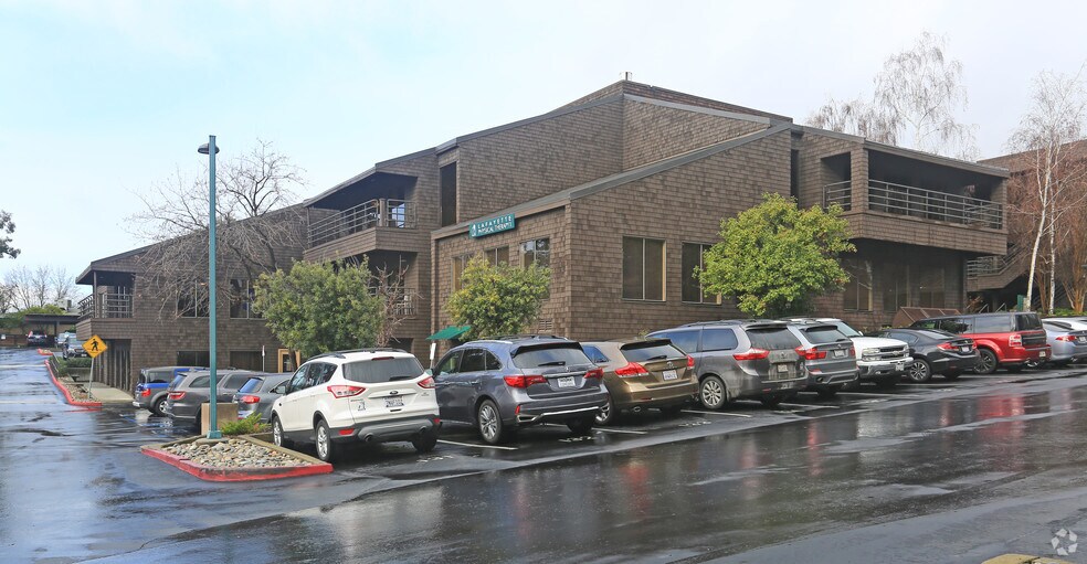 3470 Mt Diablo Blvd, Lafayette, CA à louer - Photo de l’immeuble – Image 2 sur 2