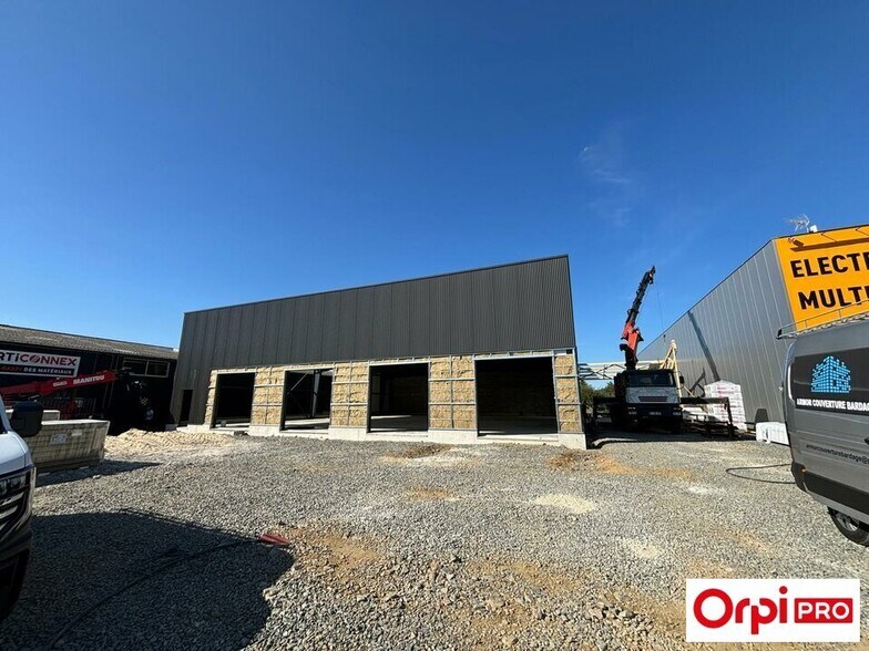 Local commercial dans Tregueux à louer - Photo de la construction – Image 3 sur 6