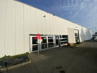 Plus de détails pour Local d'activités à louer