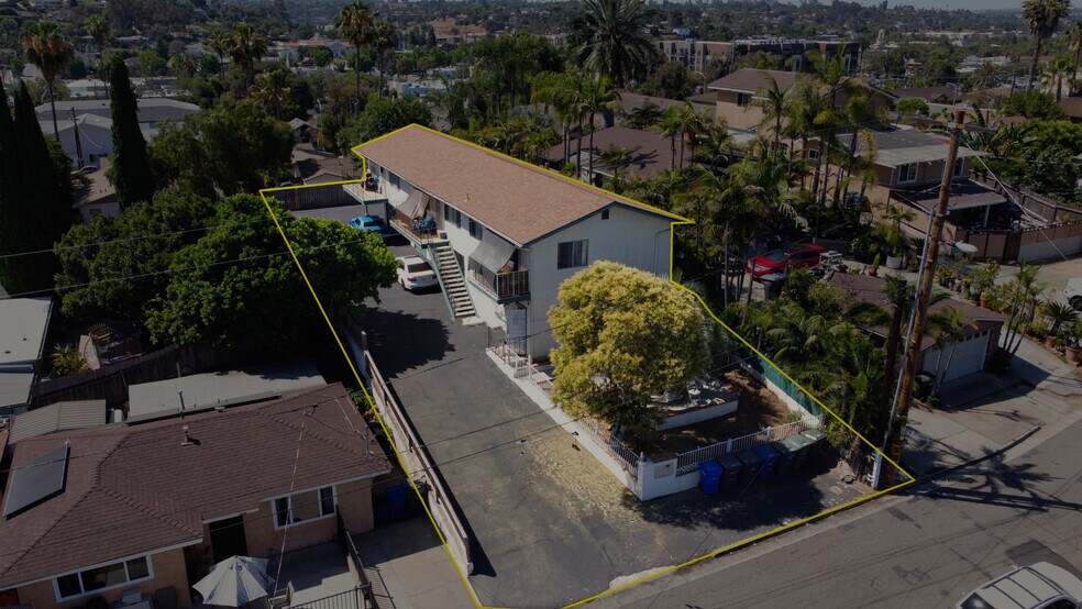 327 E Orange St, Vista, CA à vendre - Photo principale – Image 1 sur 11