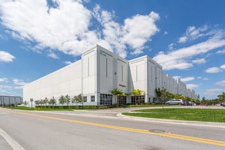 Plus de détails pour 12950 NW 17th St, Miami, FL - Industriel/Logistique à louer