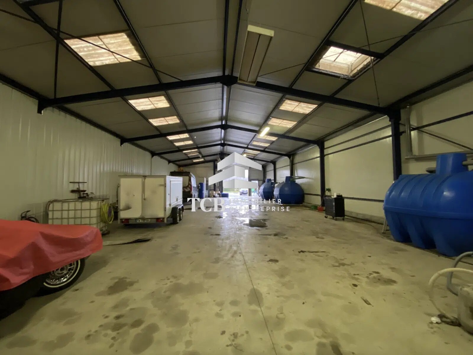 Local d’activités dans GRANDCHAMP-DES-FONTAINES à louer Photo intérieure– Image 1 sur 4