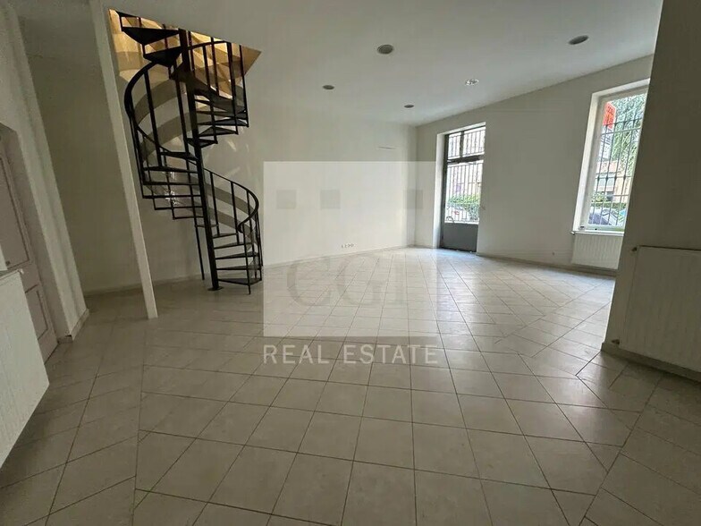 Bureau dans Lyon à louer - Photo intérieure – Image 3 sur 9