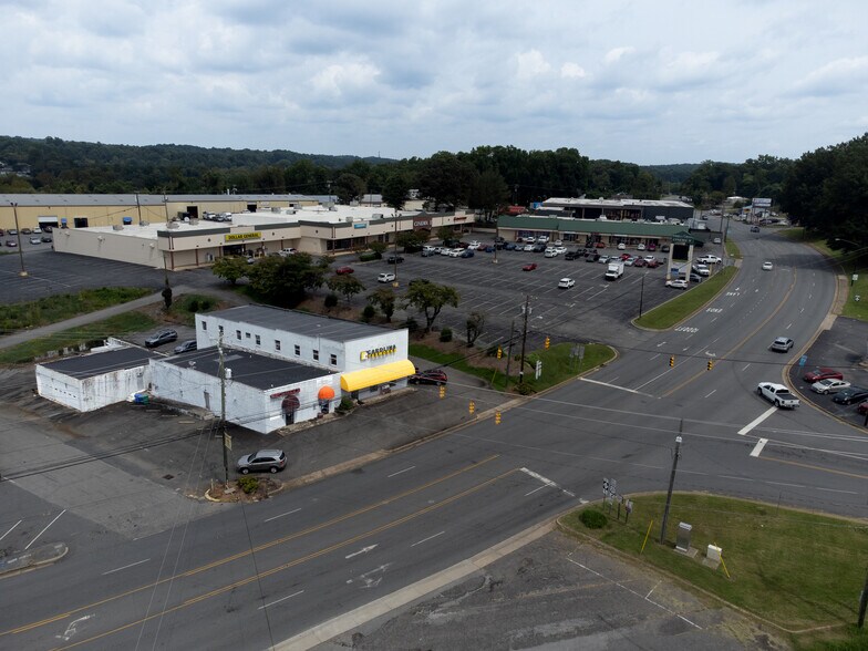 105-109 Winston Rd, Jonesville, NC à vendre - Photo de l’immeuble – Image 3 sur 17