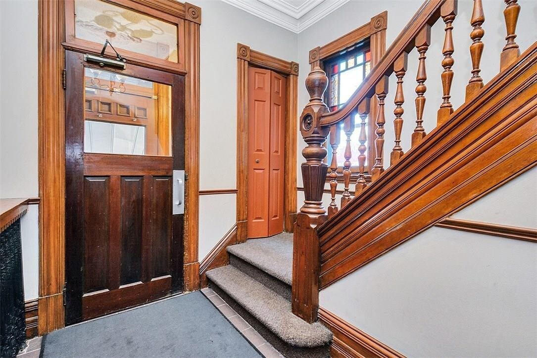 355 Waverley St, Ottawa, ON à louer Photo intérieure– Image 1 sur 5