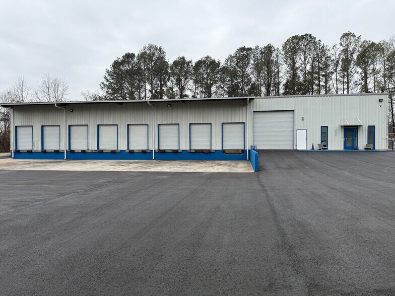 5850 Jacaranda Dr SE, Mableton, GA à louer - Photo de l’immeuble – Image 2 sur 9