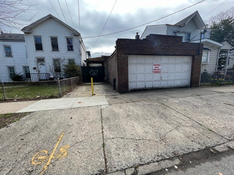 1132 94th St, Brooklyn, NY à vendre - Photo de l’immeuble – Image 3 sur 11