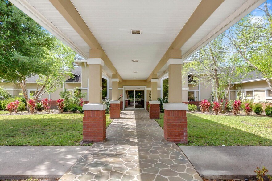 5742 Booth Rd, Jacksonville, FL à louer - Photo de l’immeuble – Image 3 sur 5