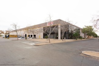 Plus de détails pour 3945-3949 W Van Buren St, Phoenix, AZ - Industriel/Logistique à louer