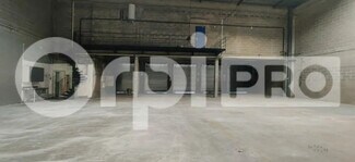 Plus de détails pour Bureau, Industriel/Logistique à louer
