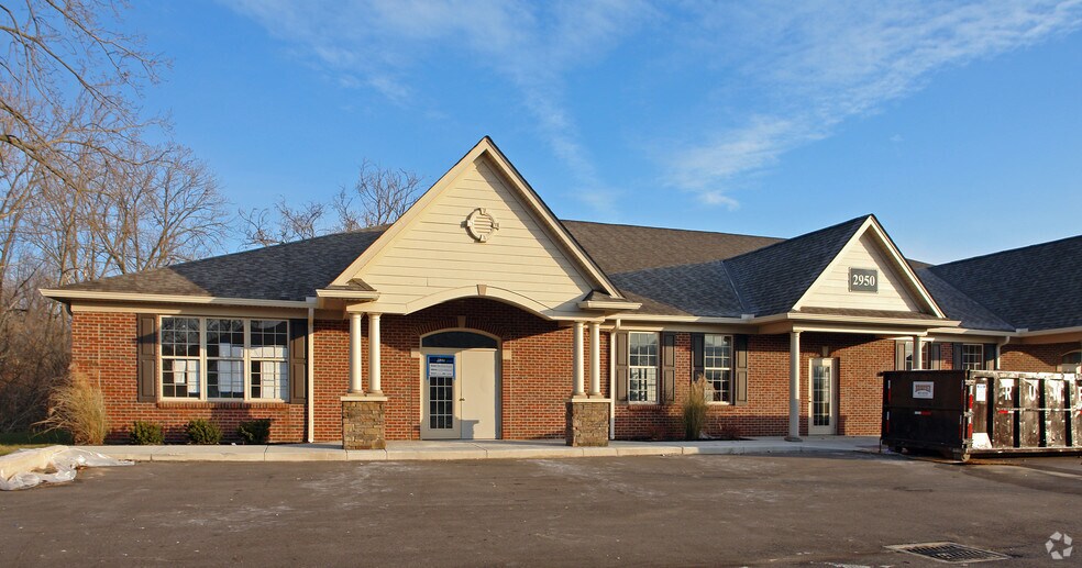 2950 Glendale Milford Rd, Cincinnati, OH à vendre - Photo principale – Image 1 sur 11