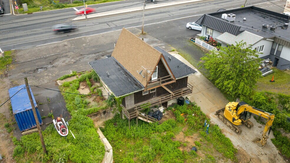 2060 Highway 35, South Amboy, NJ à vendre - Photo de l’immeuble – Image 3 sur 14