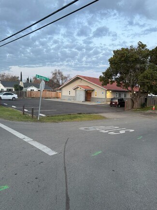 Plus de détails pour 5638 N Gledhill Ave, Olivehurst, CA - Logement à vendre
