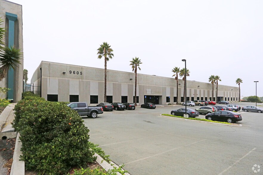 9605 Airway Rd, San Diego, CA à louer - Photo de l’immeuble – Image 1 sur 9