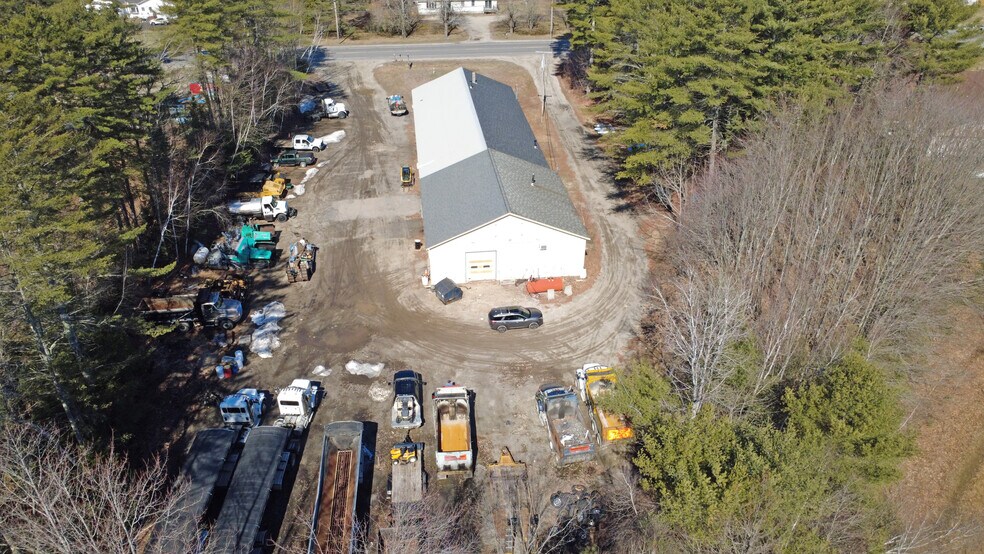 220 Lewiston Rd, Gray, ME à vendre - Photo de l’immeuble – Image 2 sur 4