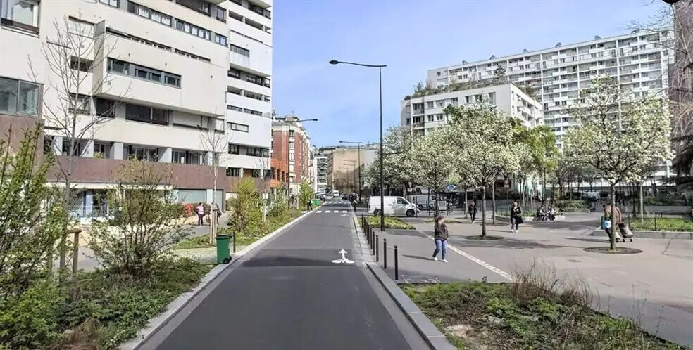 Local commercial dans Paris à louer - Photo de l’immeuble – Image 3 sur 5