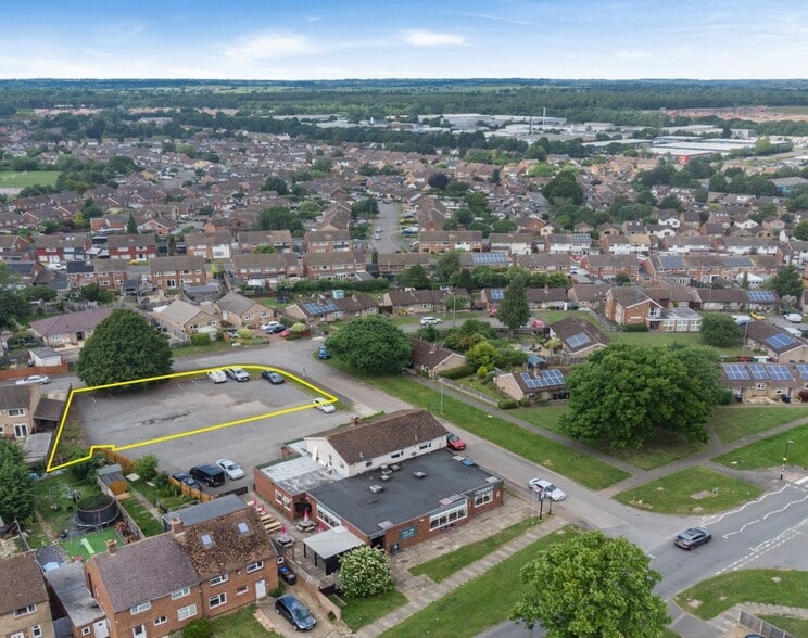 61 Eastfield Rd, Northampton à vendre - Photo principale – Image 1 sur 3