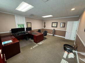 1827 Powers Ferry Rd SE, Atlanta, GA à vendre Photo intérieure– Image 2 sur 37