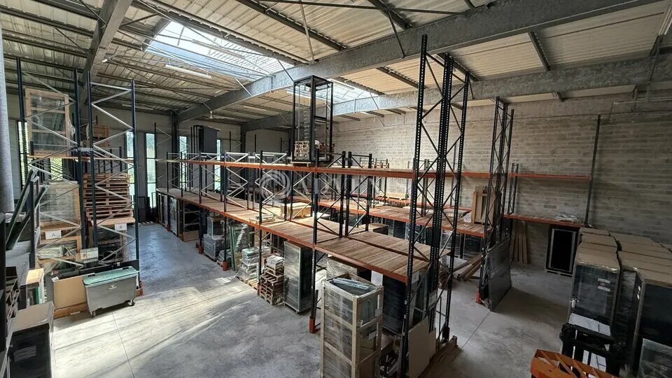 Local d’activités dans Serris à louer Photo intérieure– Image 1 sur 7