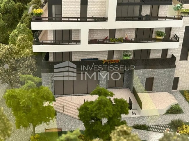 Plus de détails pour Local commercial à vendre