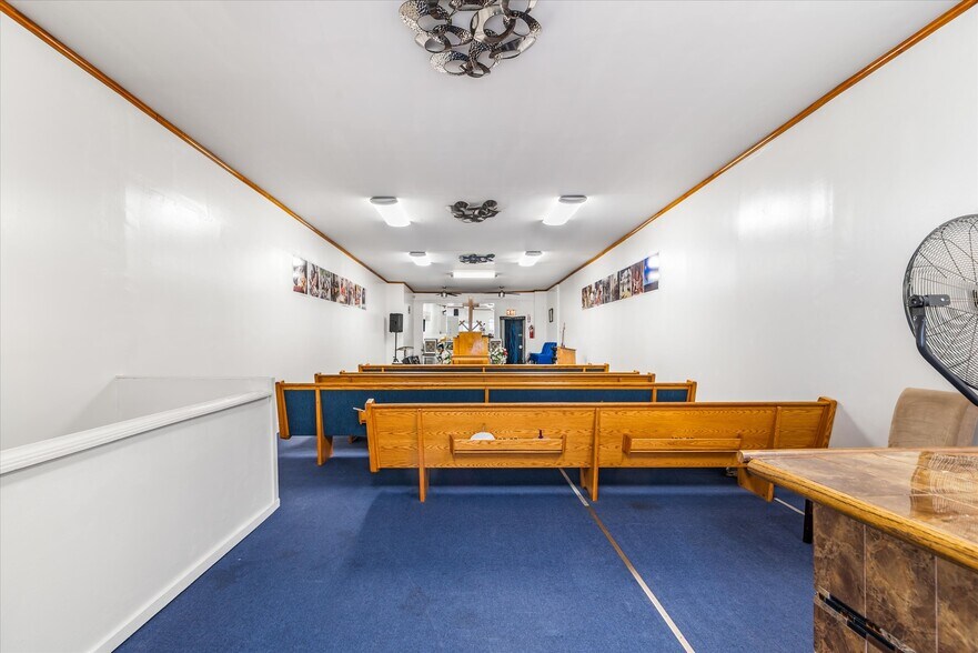 119-07 Sutphin Blvd, Jamaica, NY à vendre - Photo de l’immeuble – Image 3 sur 22