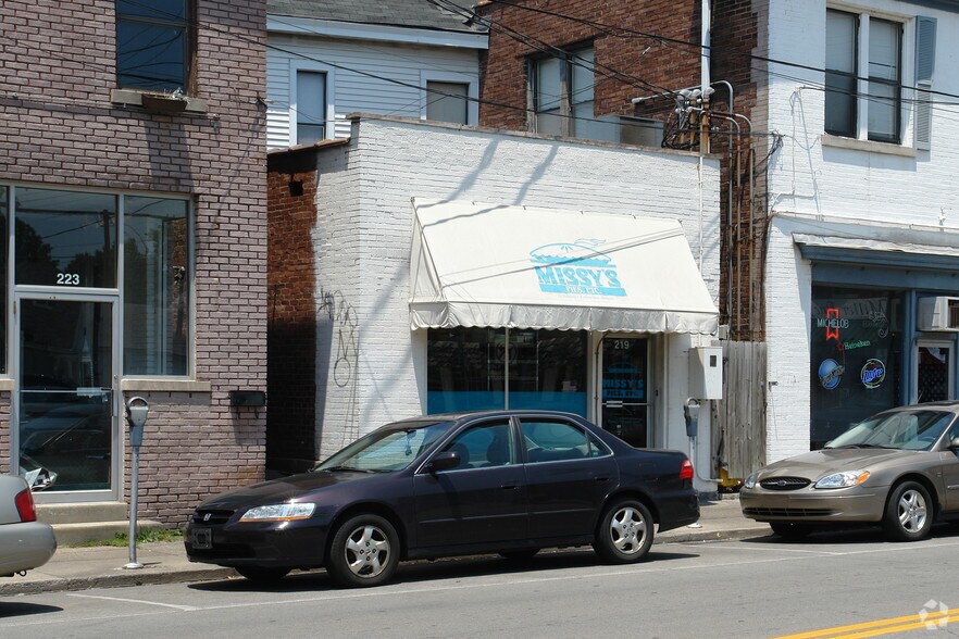 201 Woodland Ave, Lexington, KY à vendre - Photo principale – Image 1 sur 2