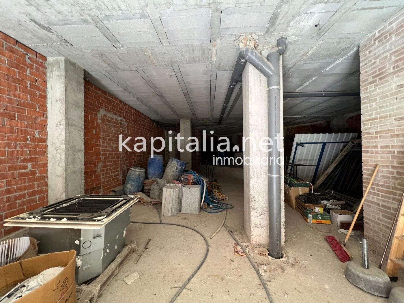 Local commercial dans Ontinyent, Valencia à vendre Photo de l’immeuble– Image 1 sur 5