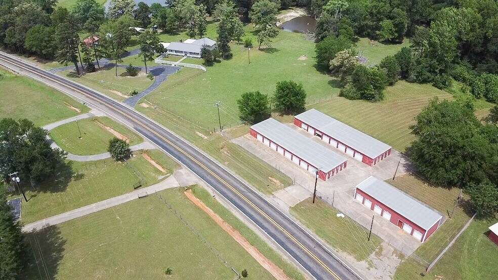 7077 FM 3358, Gilmer, TX à vendre - Photo de l’immeuble – Image 3 sur 5
