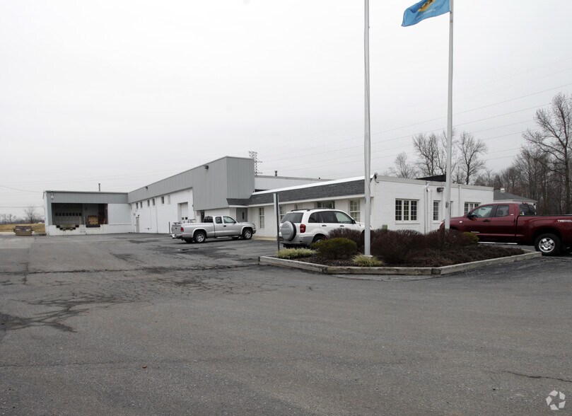 21 Bellecor Dr, New Castle, DE à louer - Photo de l’immeuble – Image 3 sur 3