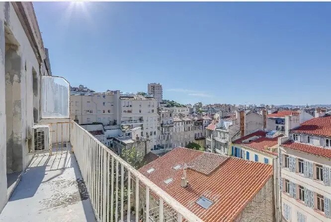 Bureau dans Marseille à louer - Photo de l’immeuble – Image 2 sur 9