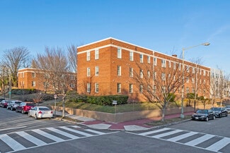 Plus de détails pour 201 16th St NE, Washington, DC - Logement à vendre