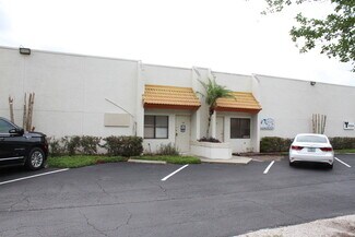 Plus de détails pour 174-B Semoran Commerce Pl, Apopka, FL - Local d'activités à louer