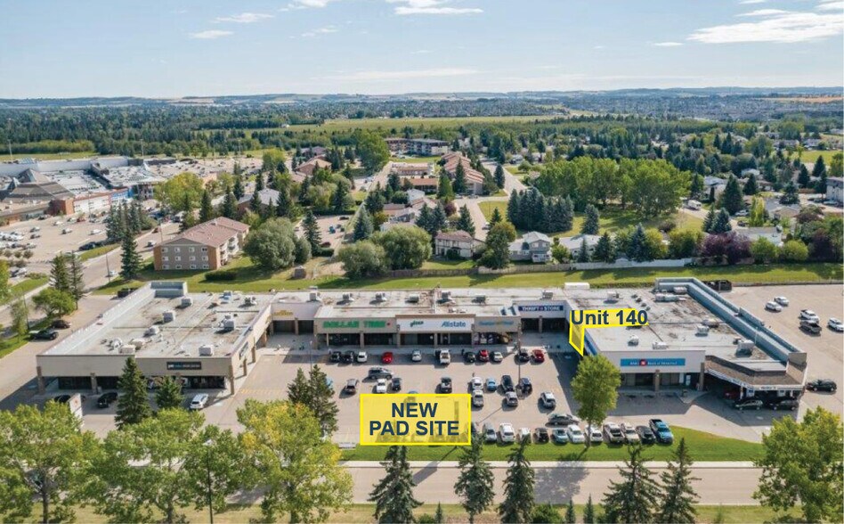 2325 50th Ave, Red Deer, AB à louer - Photo de l’immeuble – Image 3 sur 3
