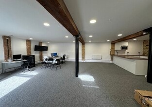 London Rd, Pampisford à louer Photo de l’immeuble– Image 1 sur 1