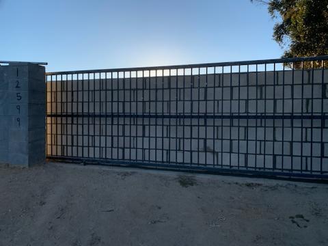 512 Laconia blvd, Los Angeles, CA à vendre - Photo de l’immeuble – Image 2 sur 2