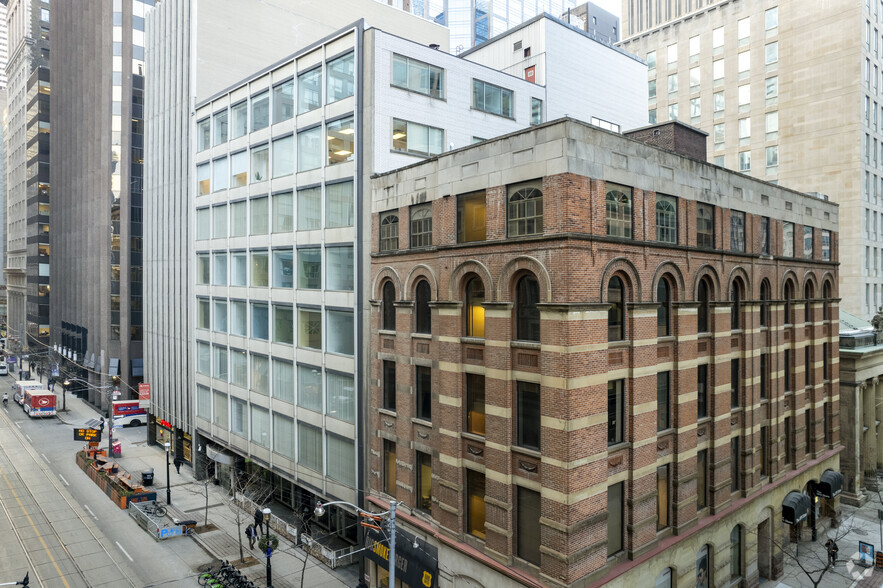 36 King St E, Toronto, ON à louer - Photo de l’immeuble – Image 1 sur 7