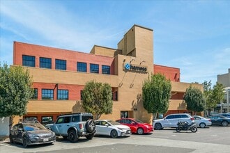 2317 Broadway, Redwood City, CA à louer Photo intérieure– Image 1 sur 10