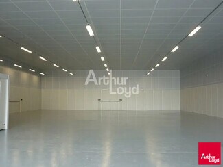 Plus de détails pour Local d'activités à louer