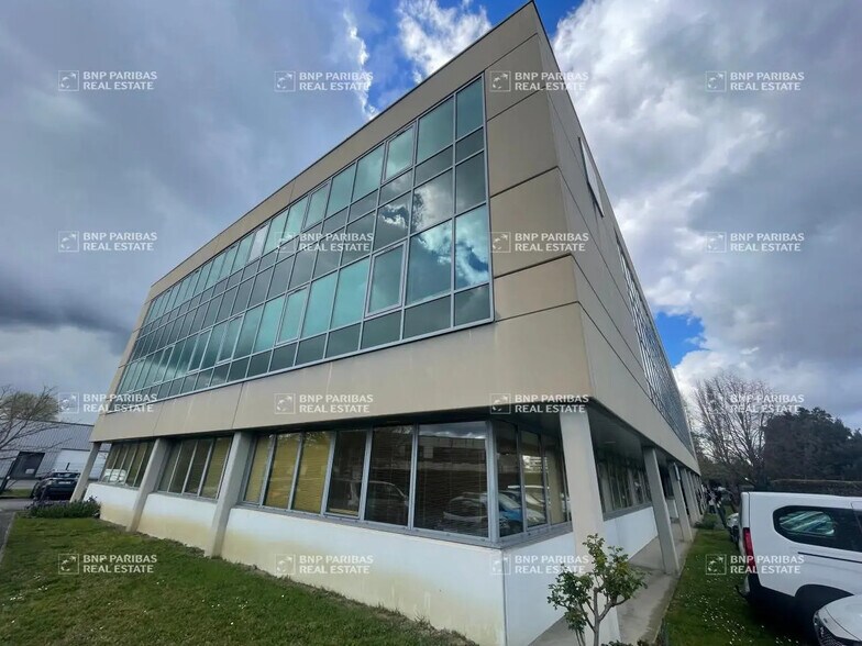 Bureau dans Ramonville-Saint-Agne à louer - Photo de l’immeuble – Image 2 sur 33